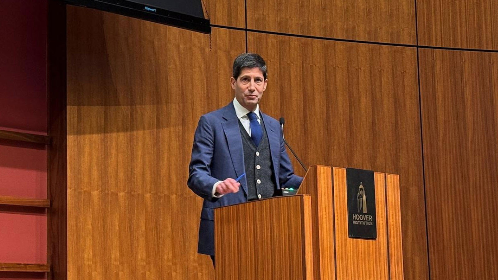 ABD Senatosu, Kevin Warsh'ı Fed Başkanı olarak onayladı