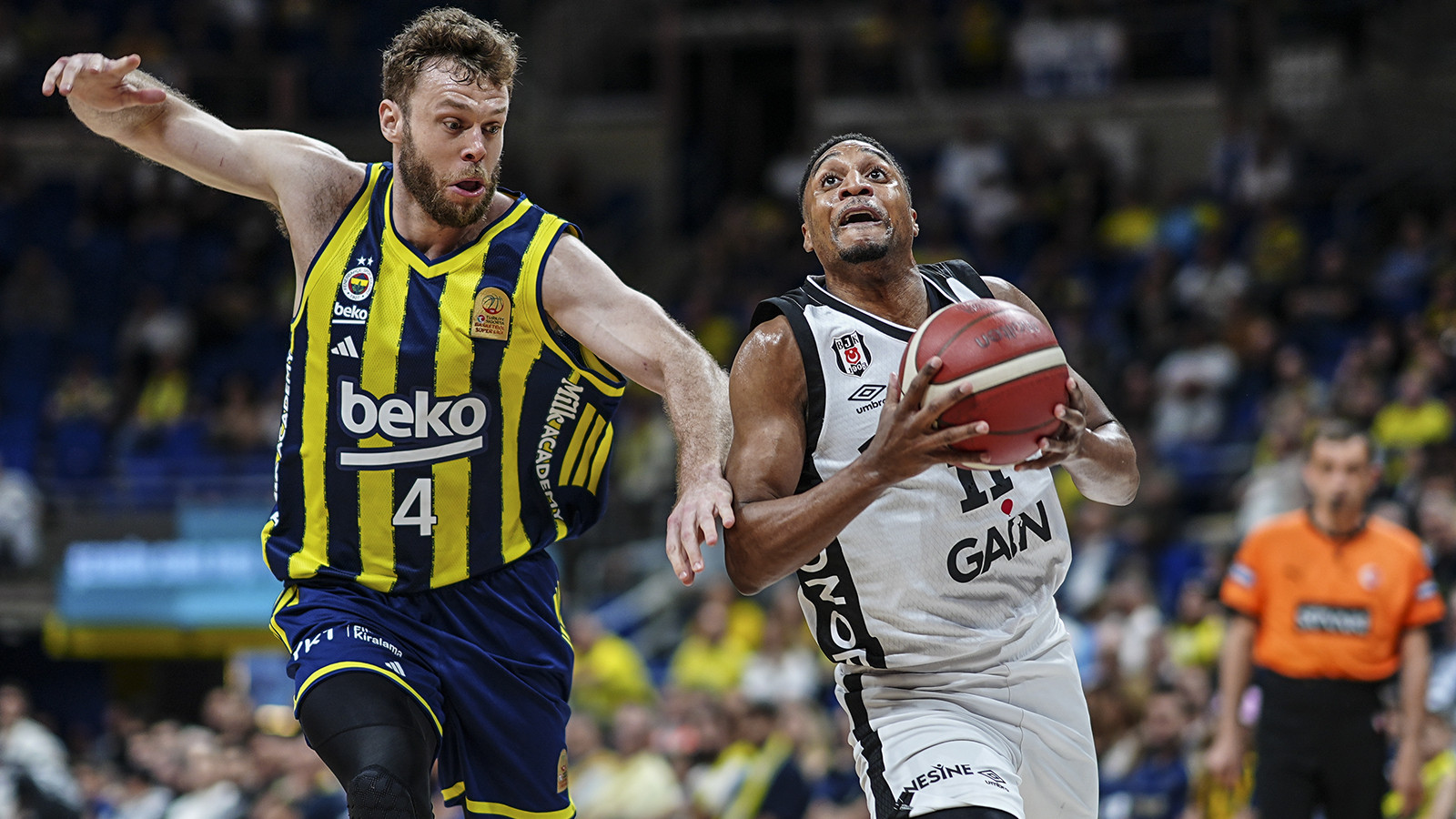Beşiktaş derbide Fenerbahçe Beko'yu mağlup etti