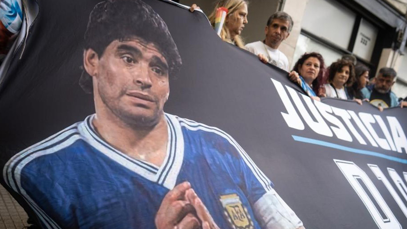 Maradona’nın ölümüne ilişkin dava: İki doktor hakim karşısında