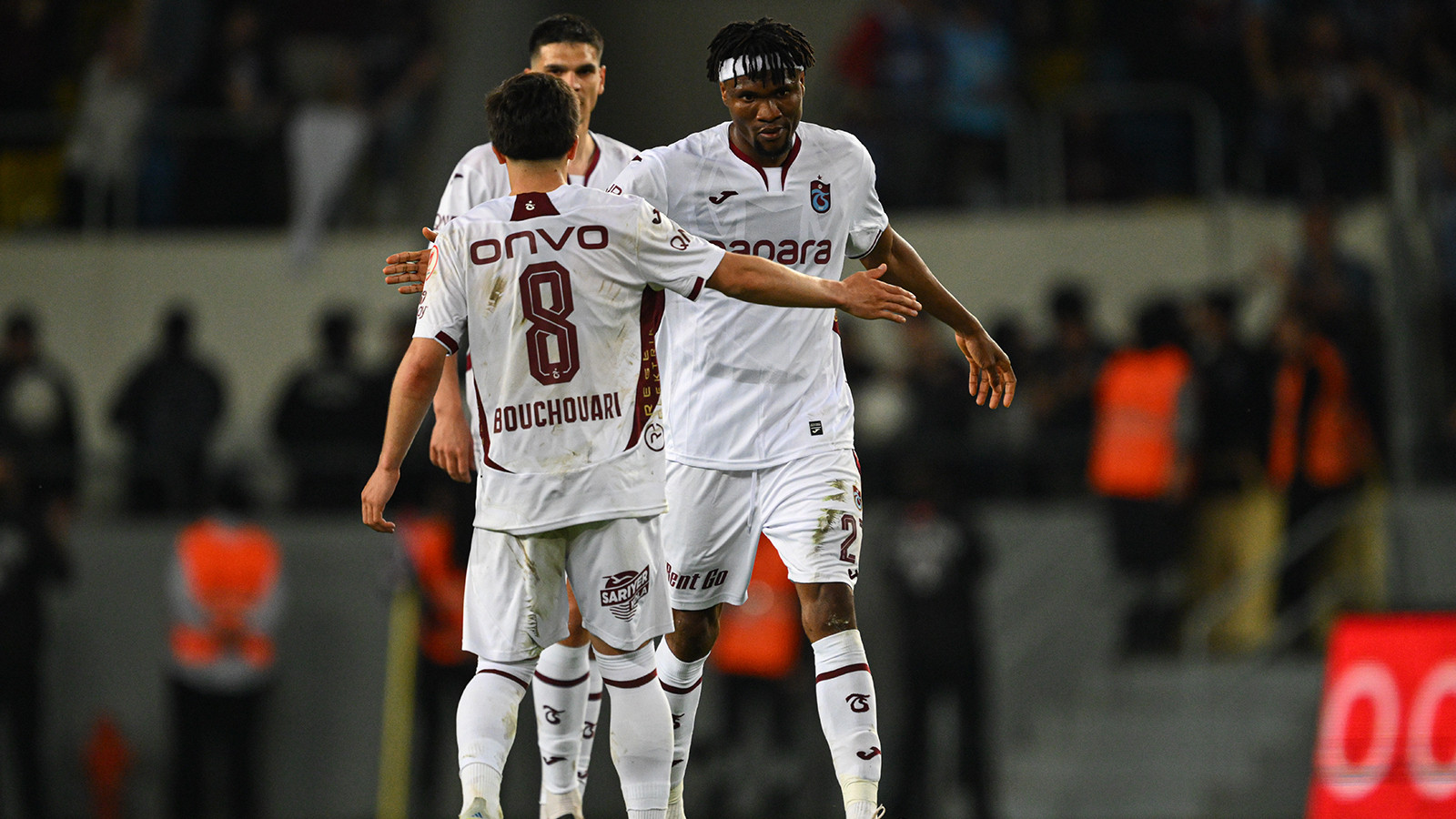 Trabzonspor, 90+2'de bulduğu golle Türkiye Kupası'nda finale yükseldi