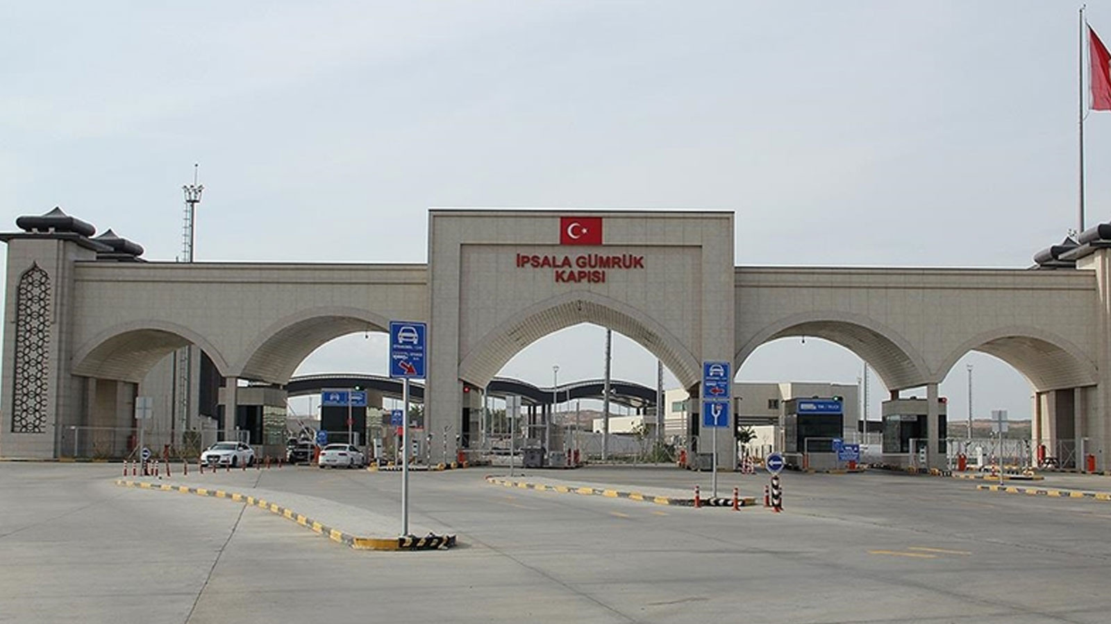 Yunanistan'dan yanlış otobüse binen 4 düzensiz göçmen İpsala Sınır Kapısı'nda yakalandı