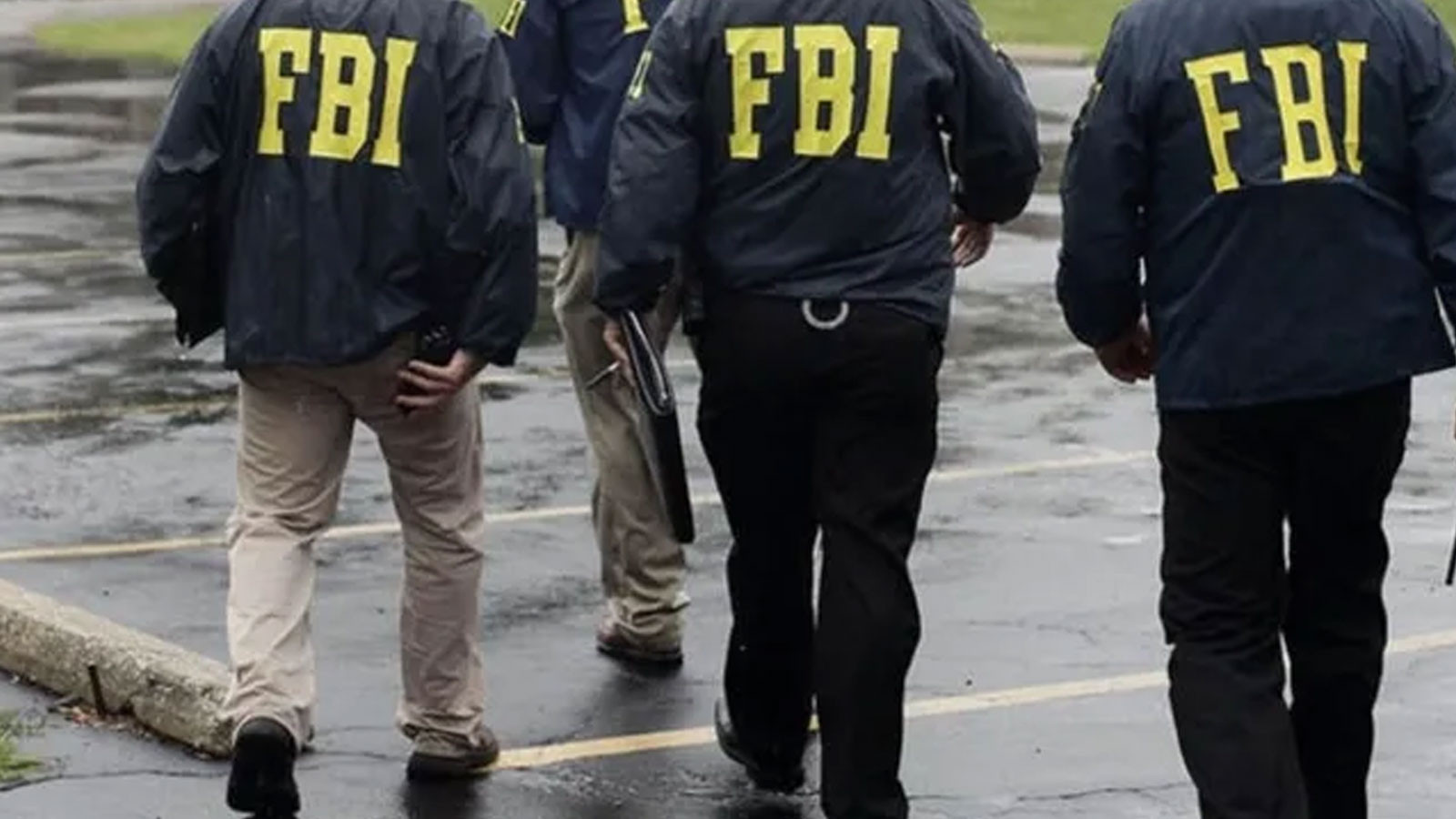 FBI, o isim hakkında bilgi verene 200 bin dolarla ödül verecek