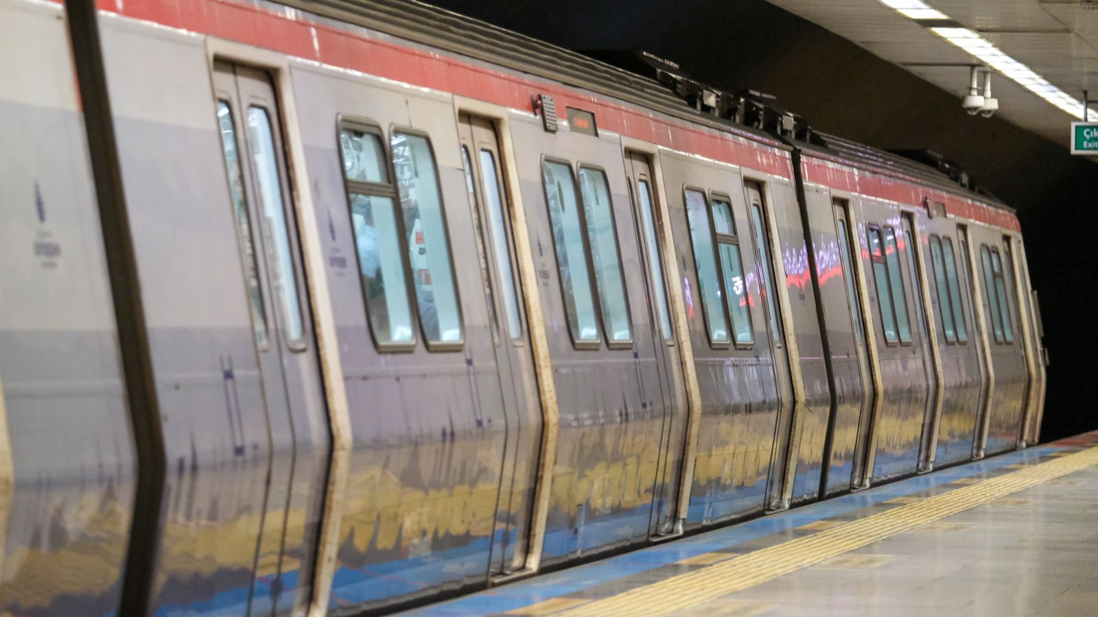İstanbul’da iki metro hattında teknik arıza giderildi: M2 ve M6 seferleri normale döndü