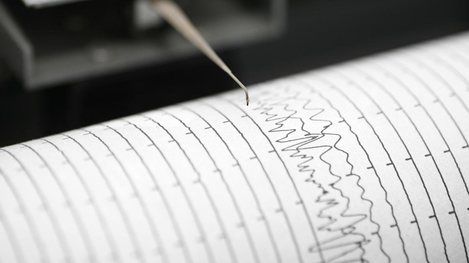 Japonya'da 6.7 büyüklüğünde deprem meydana geldi
