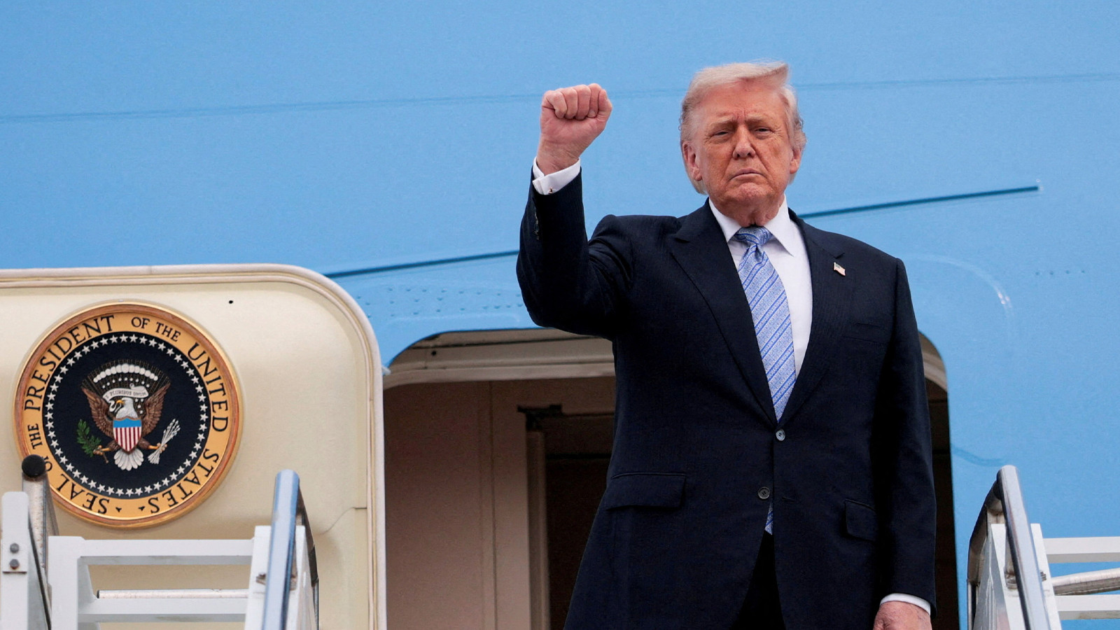 Trump, Çin dönüşü konuştu: İran asla nükleer silaha sahip olamaz