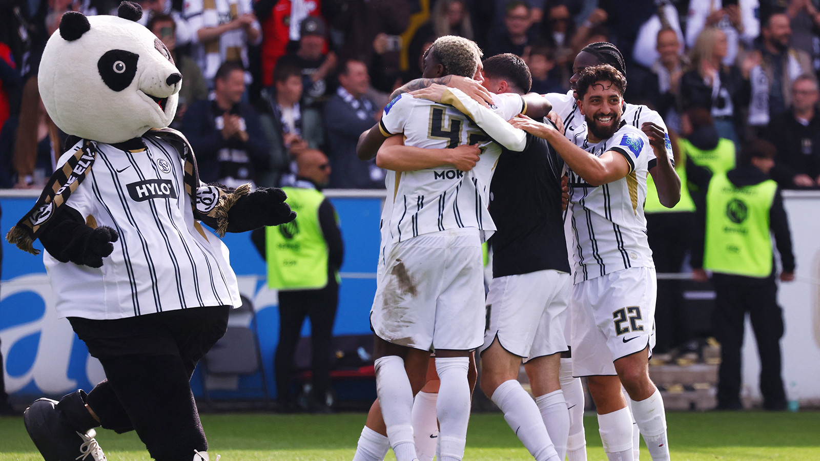 Almanya Bundesliga'ya yükselen 2. takım belli oldu