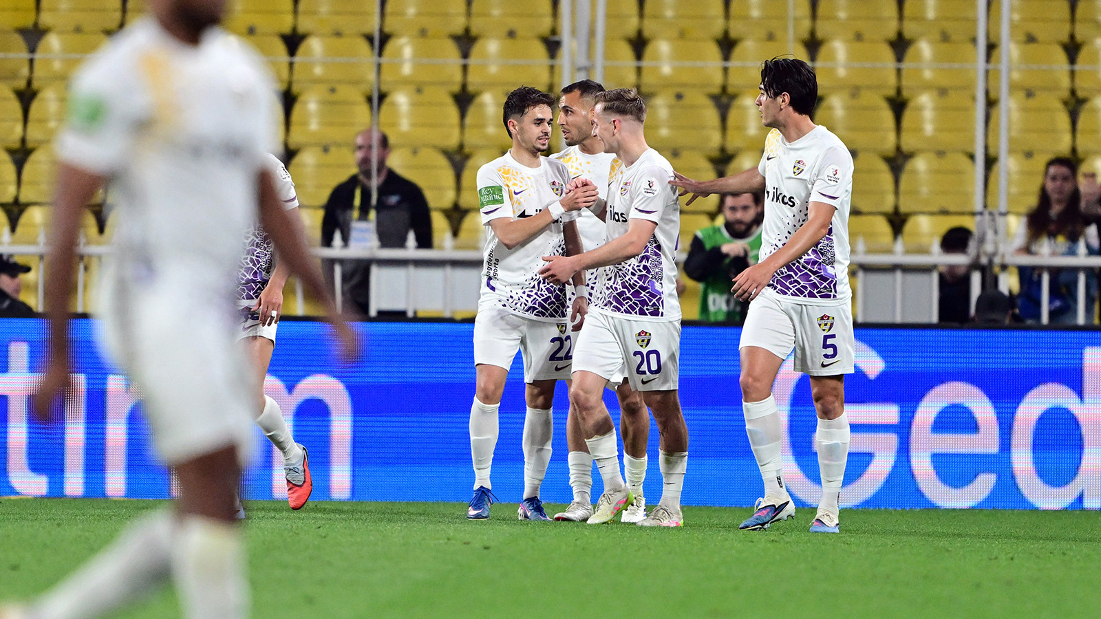 Eyüpspor, Fenerbahçe'den puan alarak Süper Lig'e tutundu