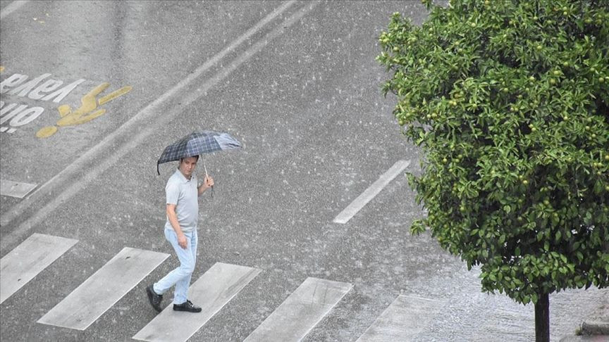 Meteoroloji kritik tarihi açıkladı: İstanbul dahil 10 ilde kuvvetli sağanak alarmı - Resim: 9