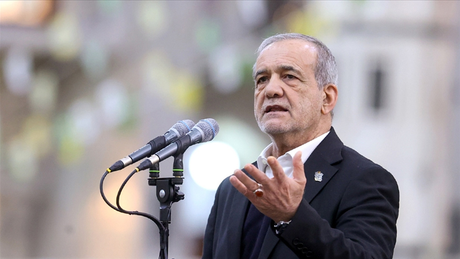 İran Cumhurbaşkanı Pezeşkiyan: Hiçbir güce boyun eğmeyeceğiz
