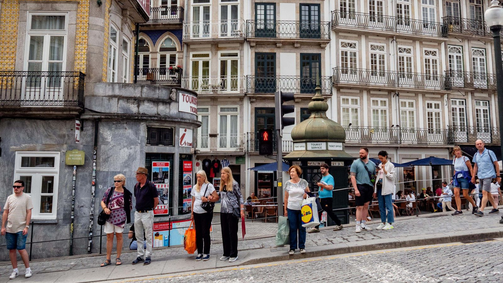 Portekiz’de oturum izni nasıl alınır? 2026 başvuru şartları ve yasal yollar