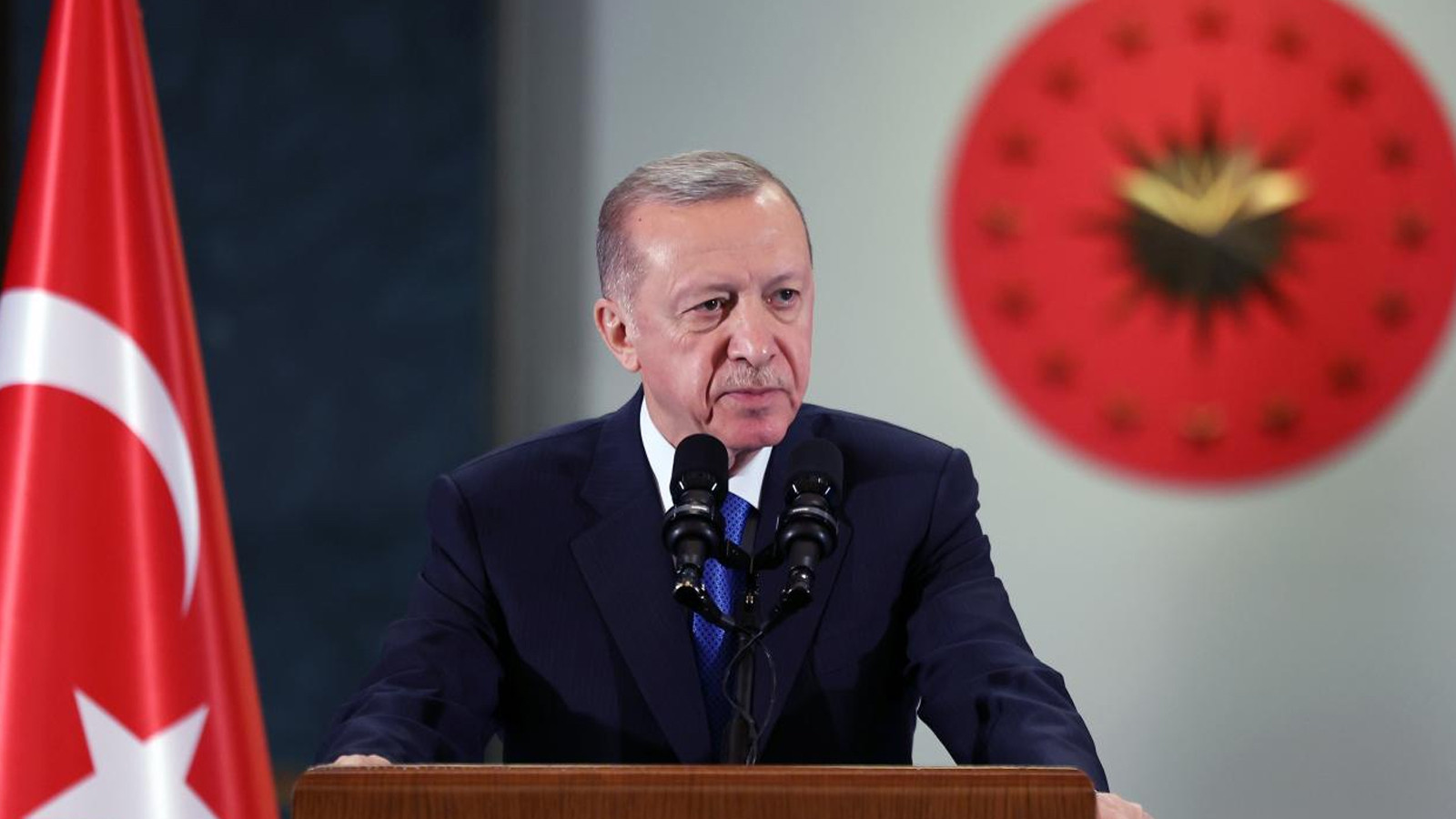Cumhurbaşkanı Erdoğan:  Hedeflerimize gençlerimizle kol kola yürümeye devam edeceğiz