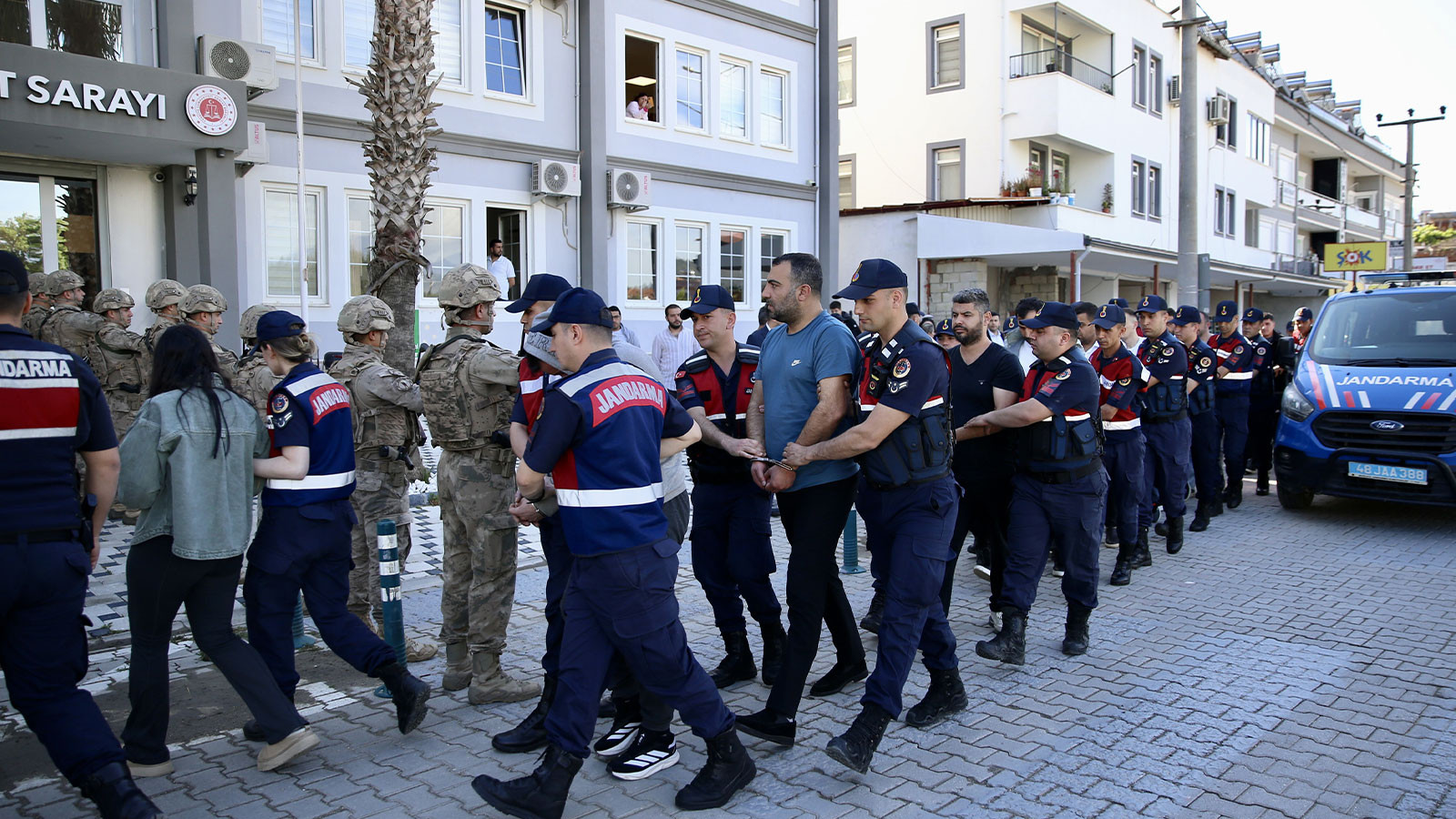 ‘Daltonlar' suç örgütü davasının hakimi ile kardeşini tehdit eden şahıslar hakkında istenen ceza belli oldu