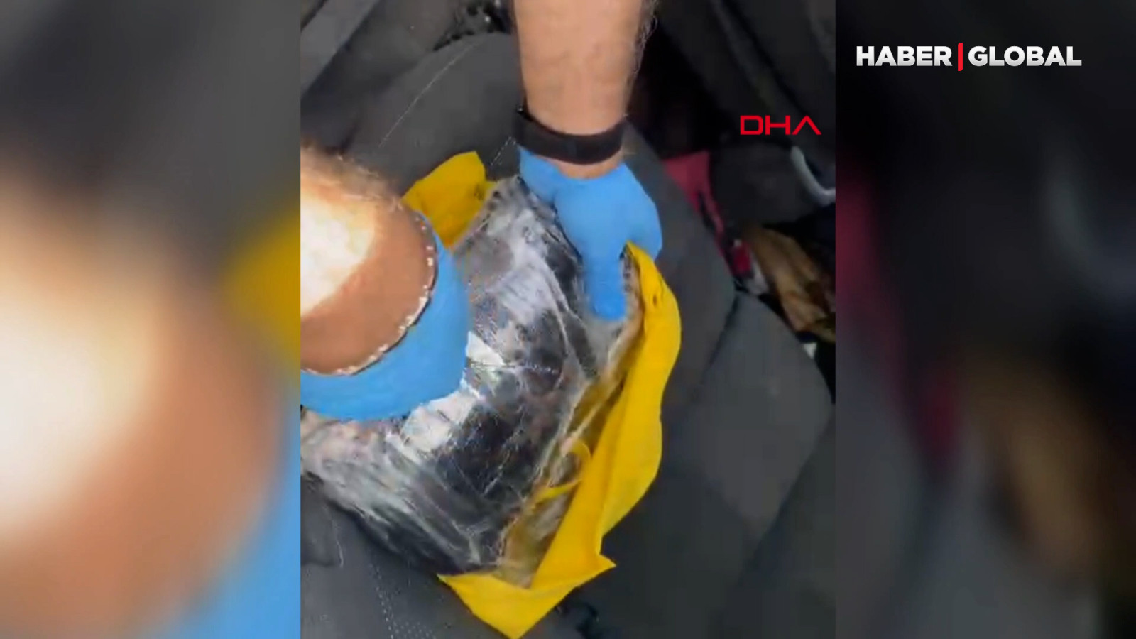 Mersin'de takibe alınan araçtan 23 kilo esrar çıktı