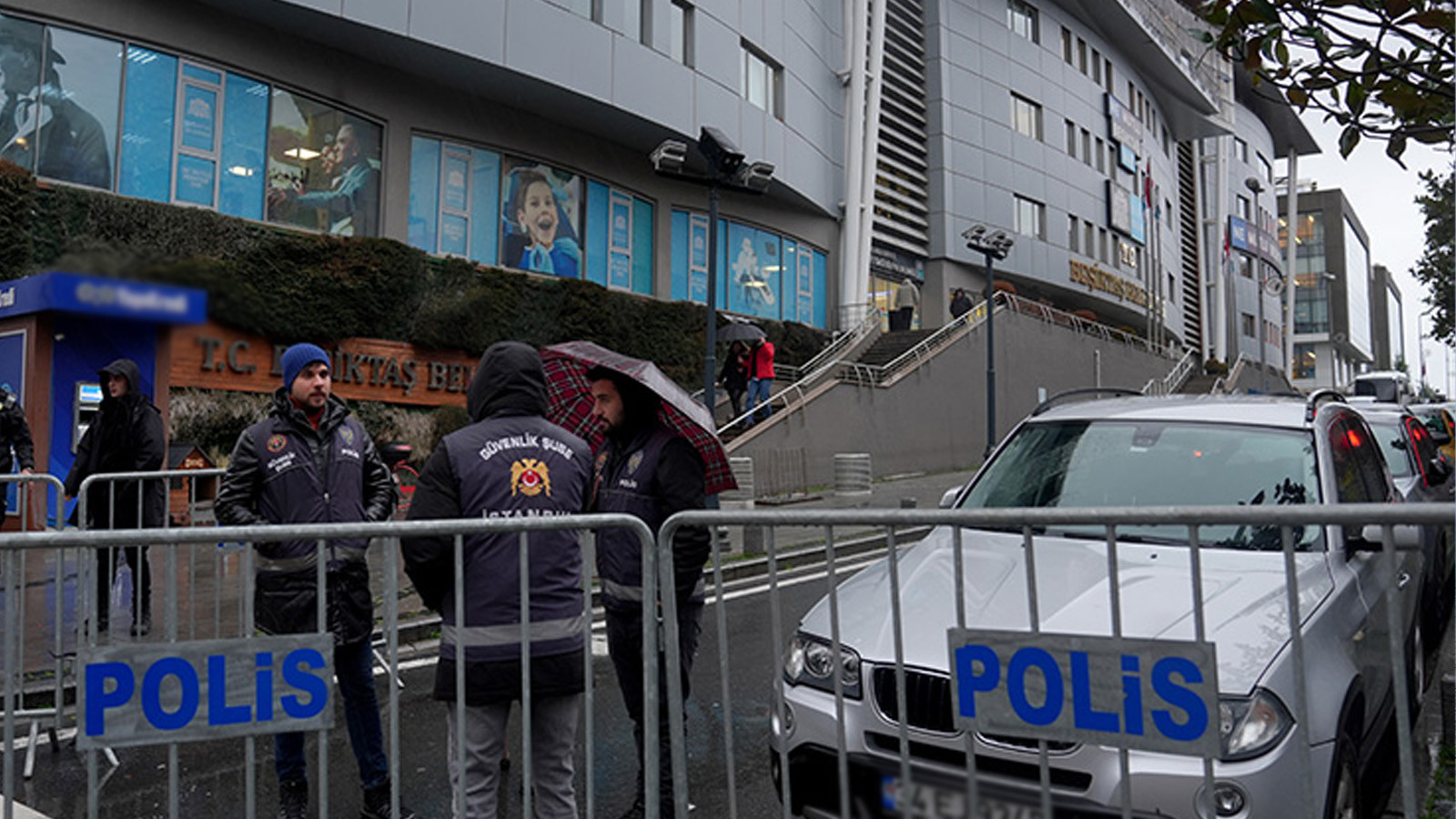 Beşiktaş Belediyesine yeni operasyon: Çok sayıda kişi gözaltına alındı