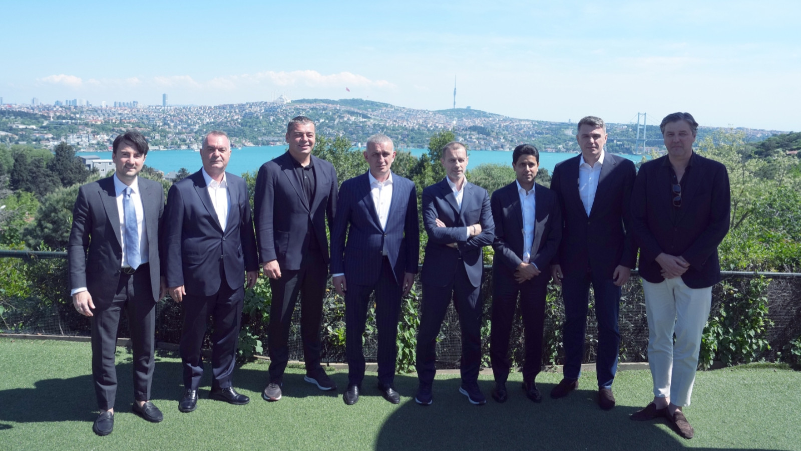 UEFA ve TFF heyetleri, Avrupa Ligi finali öncesinde bir araya geldi