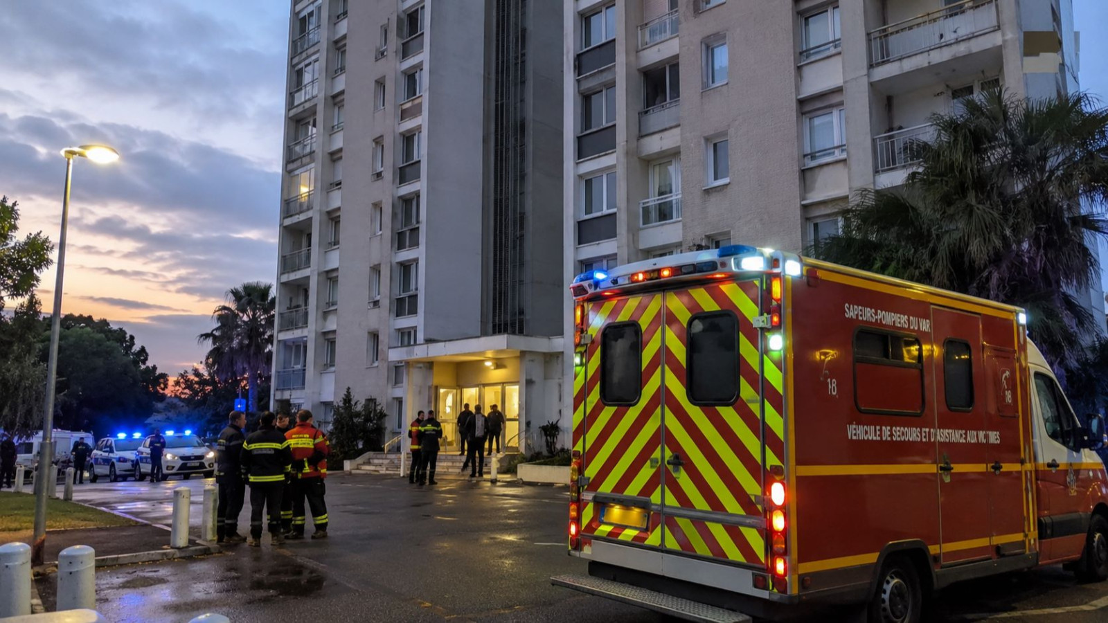Fransa’da korkunç trajedi: Anne ve 3 çocuğu 13. kattan düşerek hayatını kaybetti