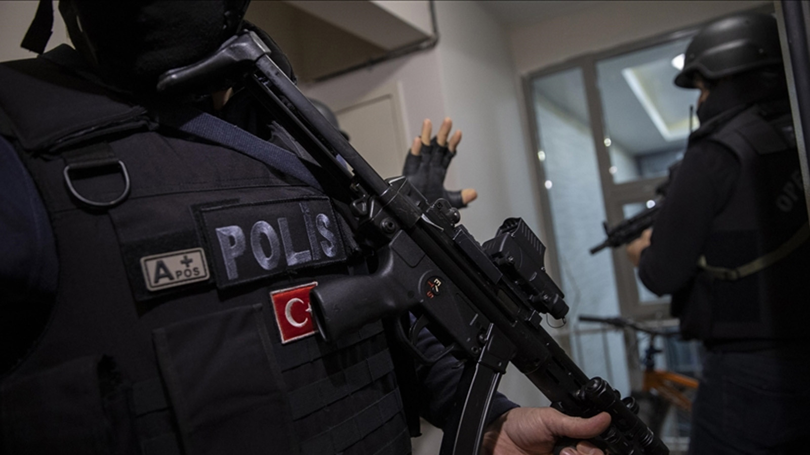 Almanya'nın aradığı uyuşturucu karteli elebaşı İstanbul'da yakalandı