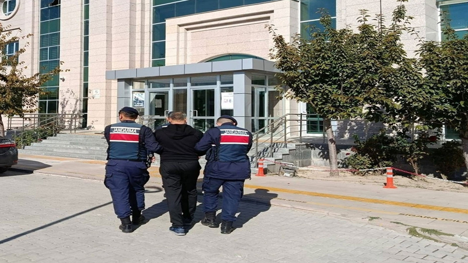 Tarım işçileri arasında çıkan kavgada kan aktı