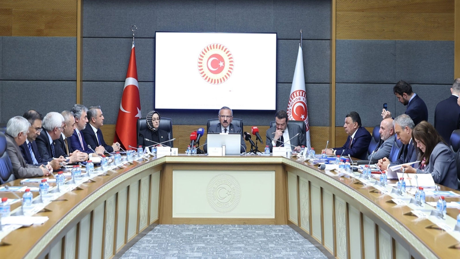 TBMM Okul Olaylarını Araştırma Komisyonu, Şanlıurfa ve Kahramanmaraş'a gidecek