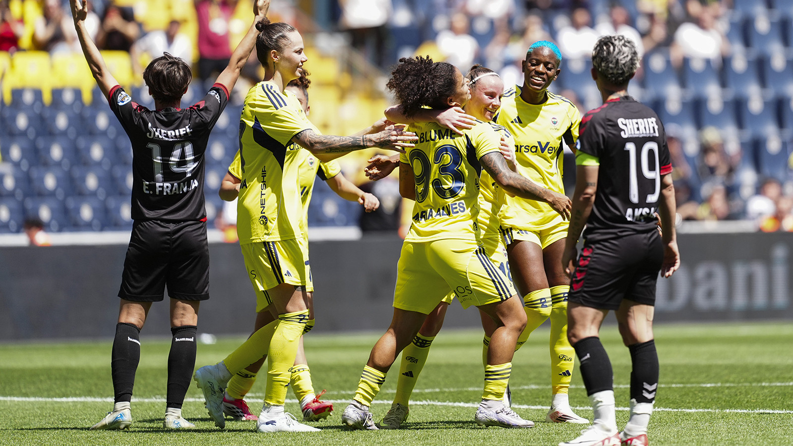 Fenerbahçeli futbolcu Maria Alves: "Kulübün tarihine, onların aldığı ilk şampiyonluğa adımı yazdırdım"