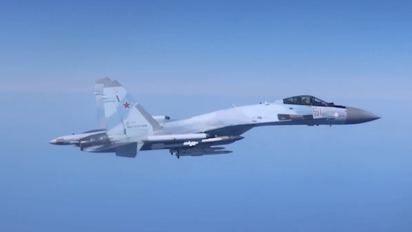 Karadeniz'de sıcak temas! Rus savaş uçaklarından, İngiliz uçağına 6 metrelik 'tehlikeli' yakınlaşma