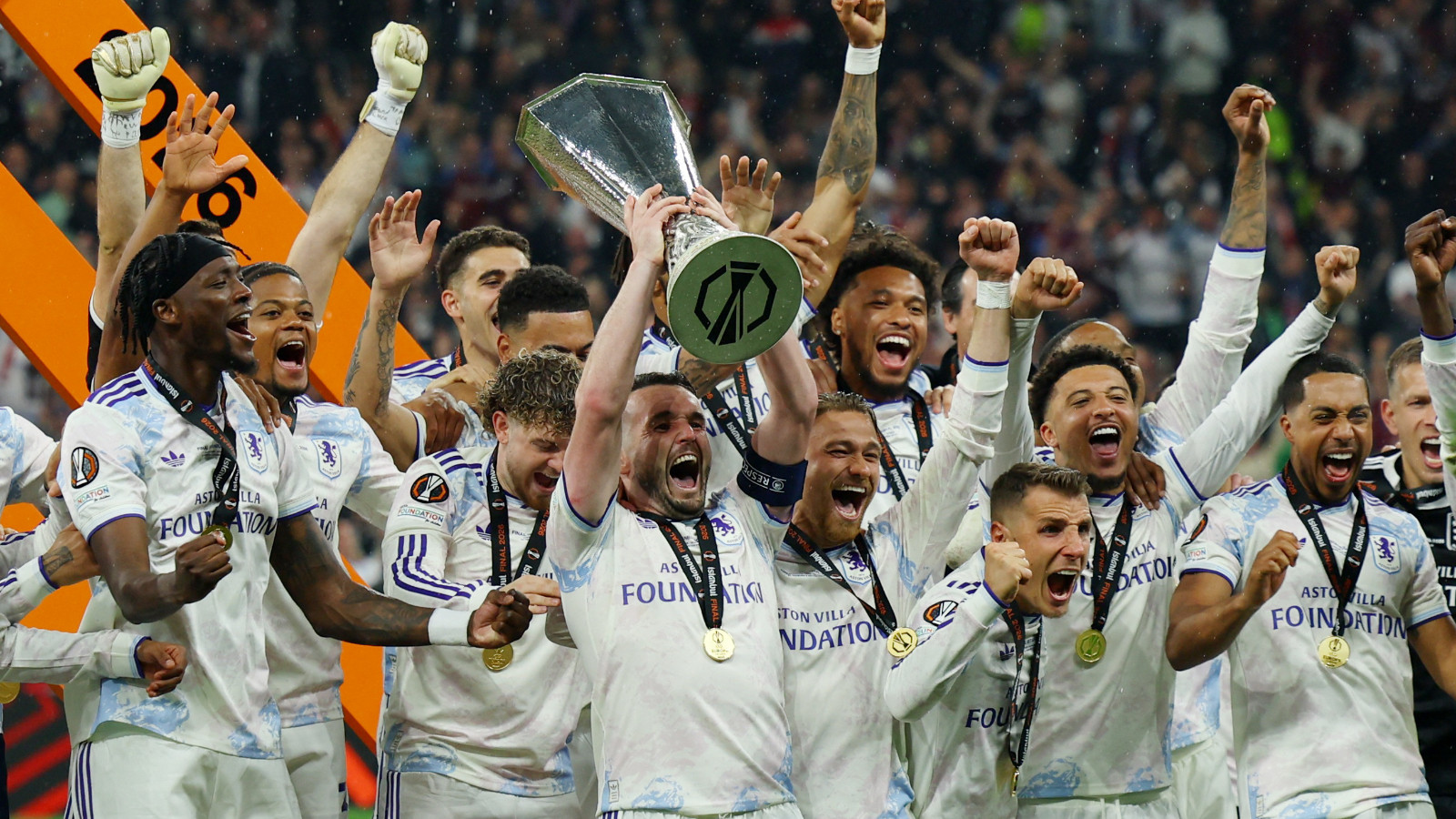UEFA Avrupa Ligi'nde sezonun en iyi futbolcuları belli oldu