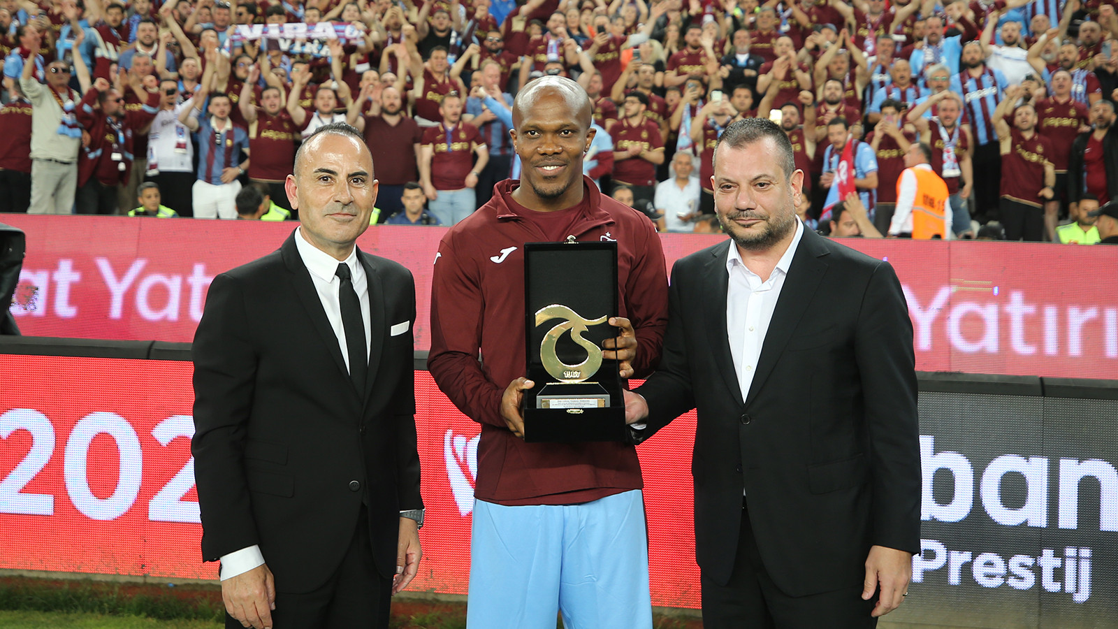 Anthony Nwakaeme: "Trabzonspor oyuncusu olmasam da büyük bir Trabzonspor taraftarıyım"