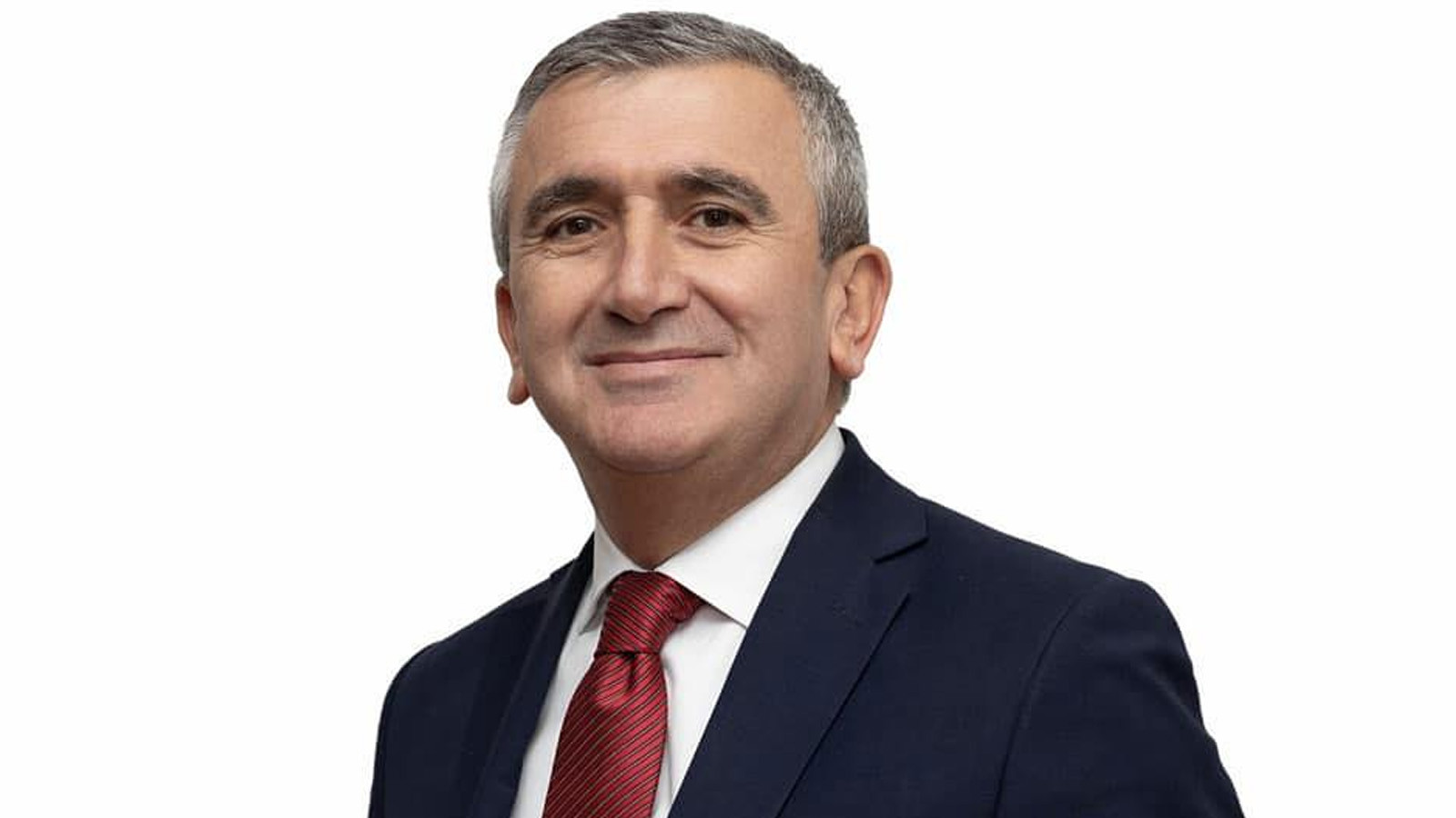 Akçakoca Belediye Başkanı Fikret Albayrak görevinden uzaklaştırıldı