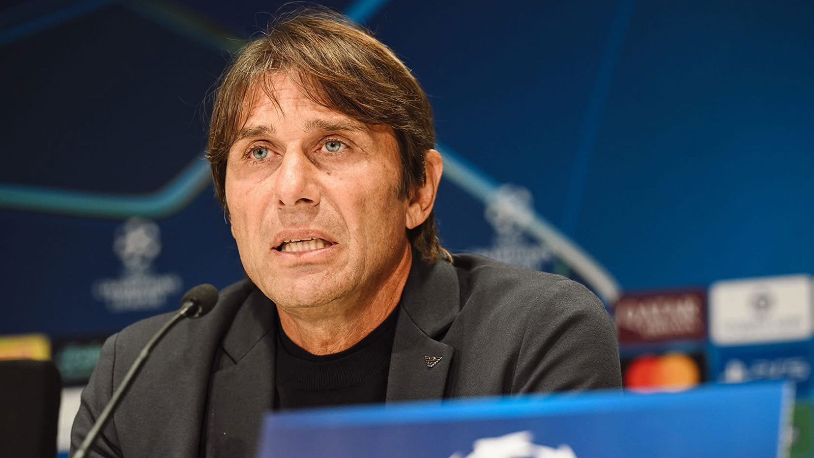 Napoli'den ayrılan Antonio Conte, geleceği hakkında konuştu