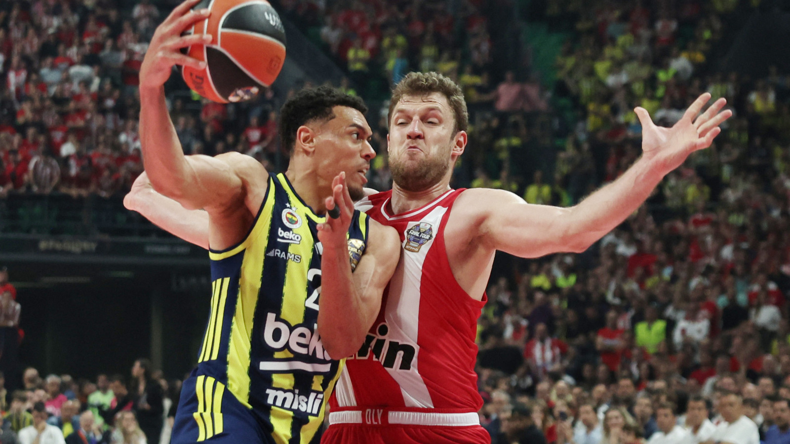Fenerbahçe, EuroLeague'deki bilet sorunuyla ilgili yasal yollara başvuracak
