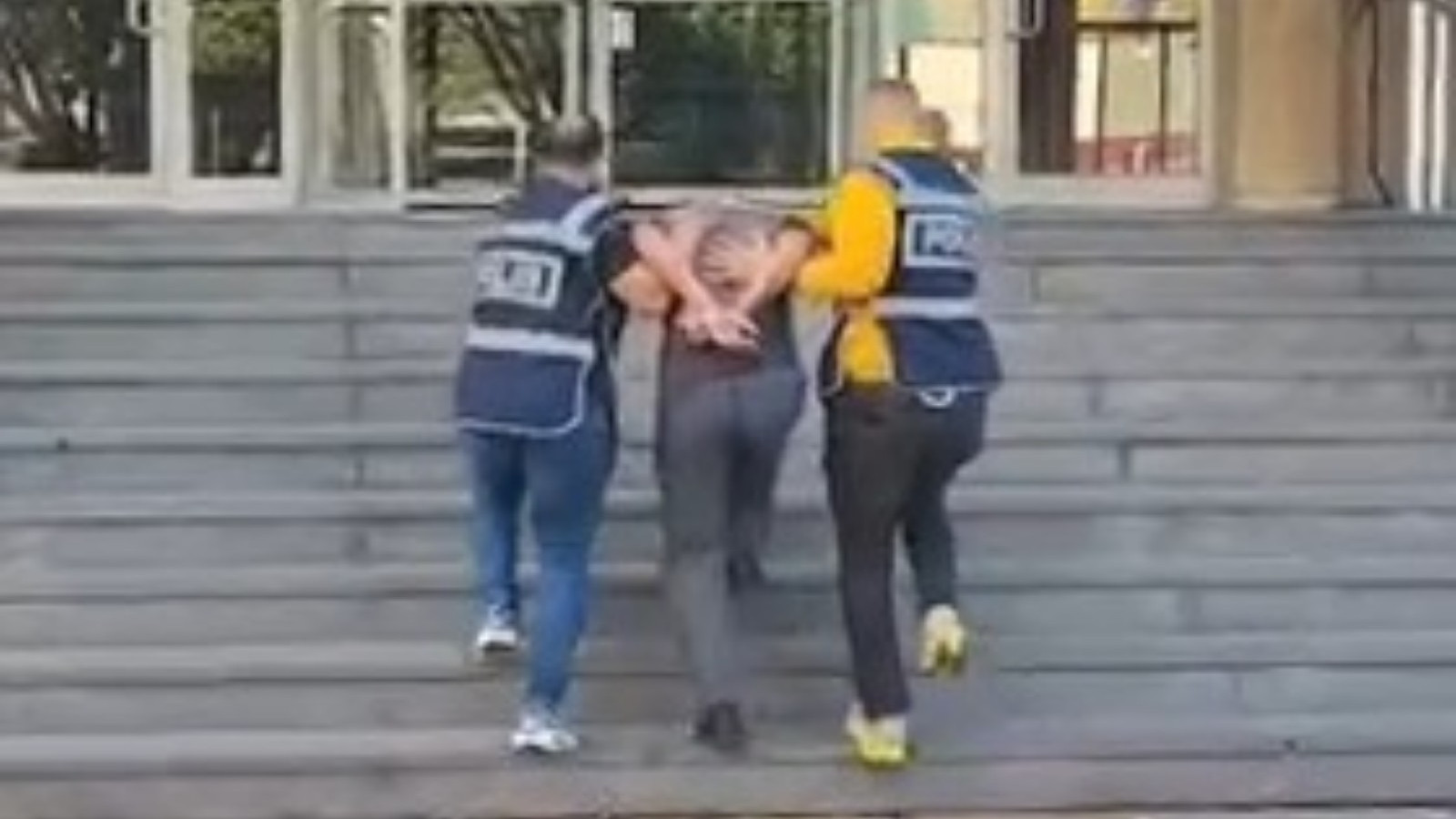 Kayseri'de 77 yıl 10 ay hapisle aranan firari hükümlü yakalandı