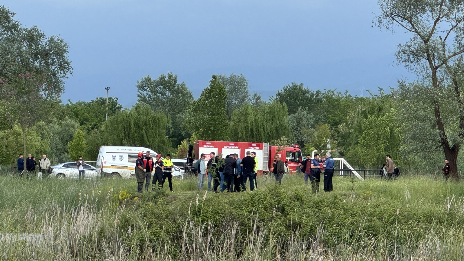 Sakarya'da kayıp olarak aranan genç kadının gölette cesedi bulundu