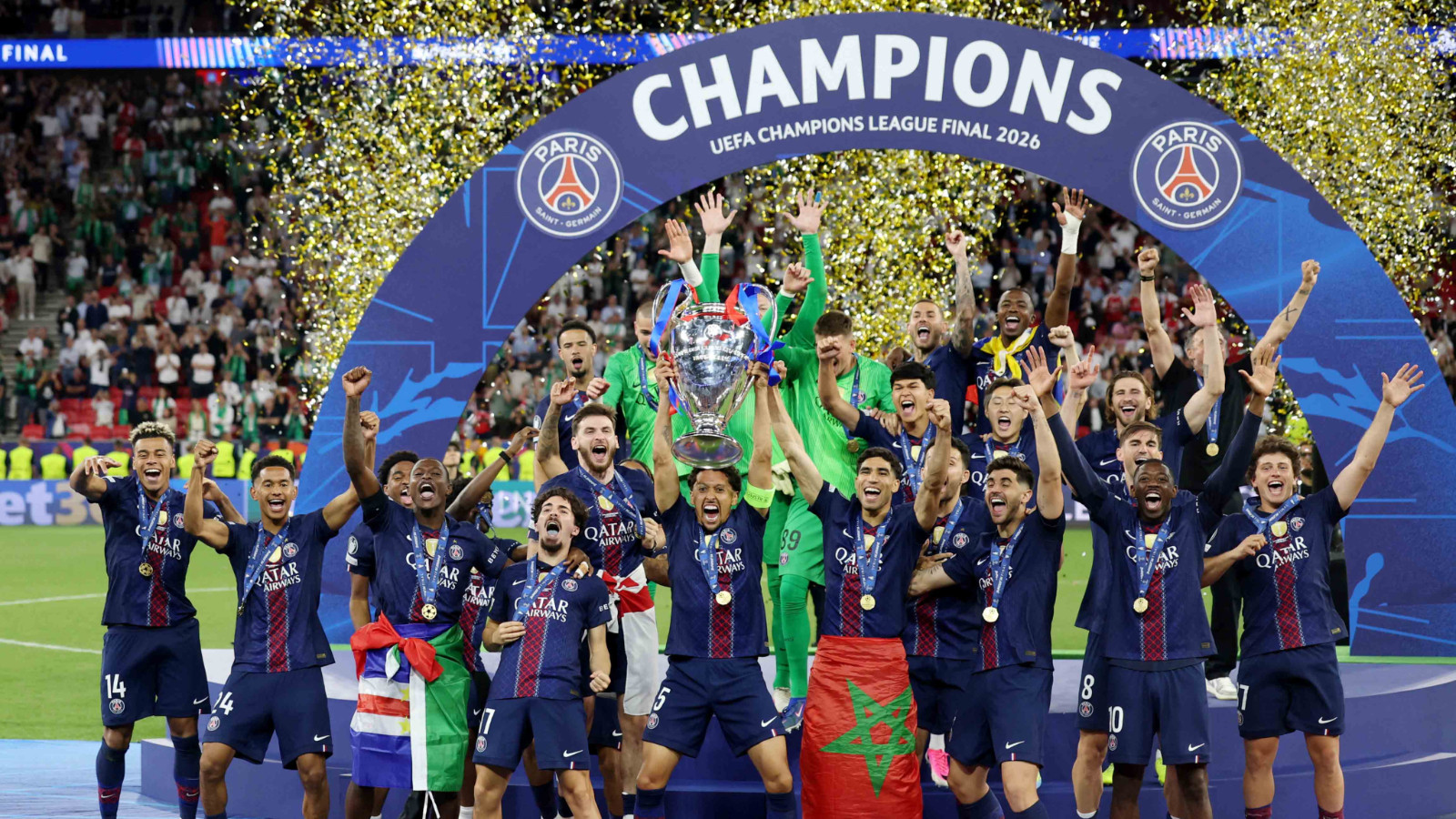 PSG, Şampiyonlar Ligi kupasına kavuştu