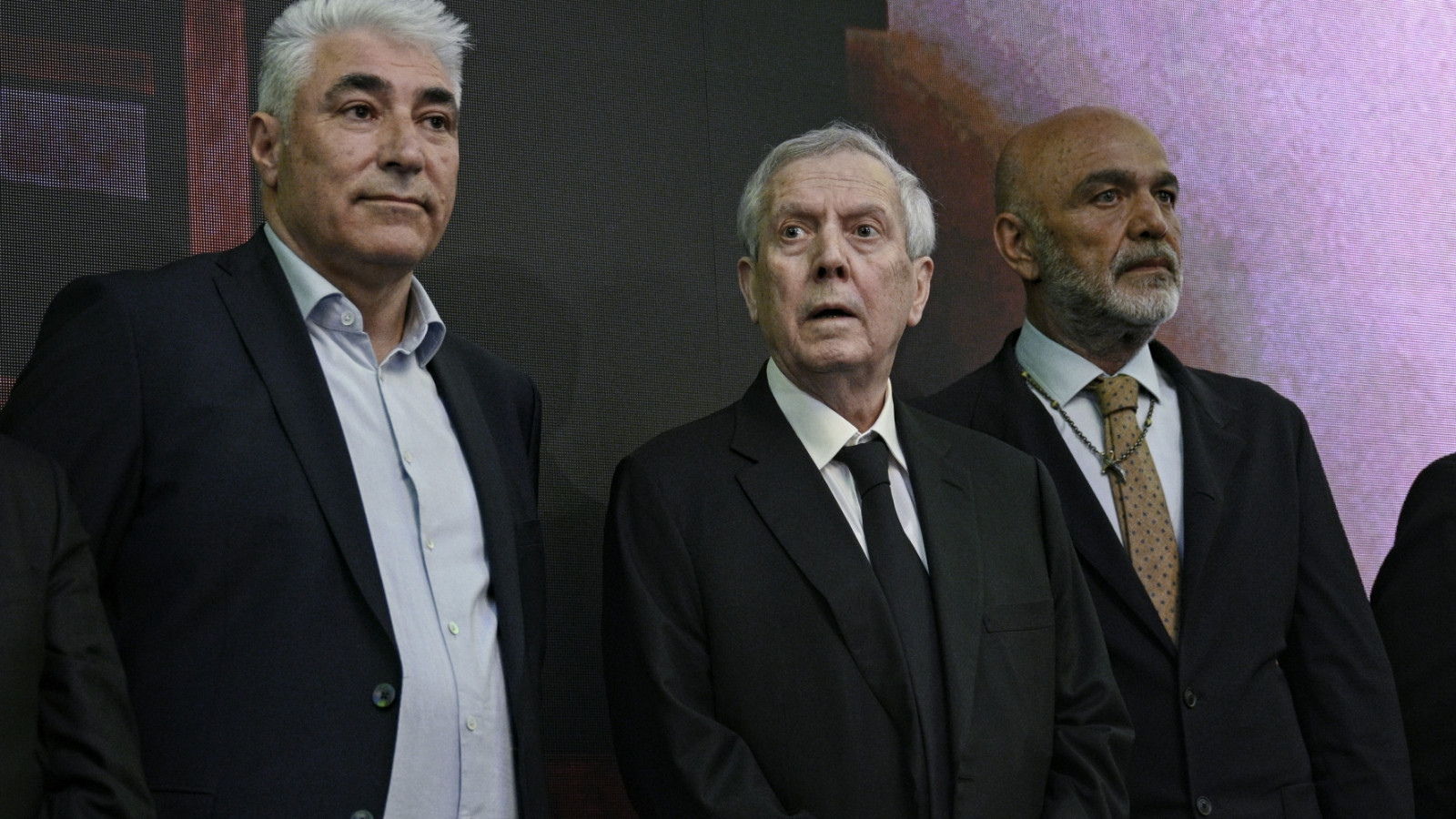 Aziz Yıldırım: Fenerbahçe'nin büyüklüğünü dosta düşmana yeniden hatırlatacağız