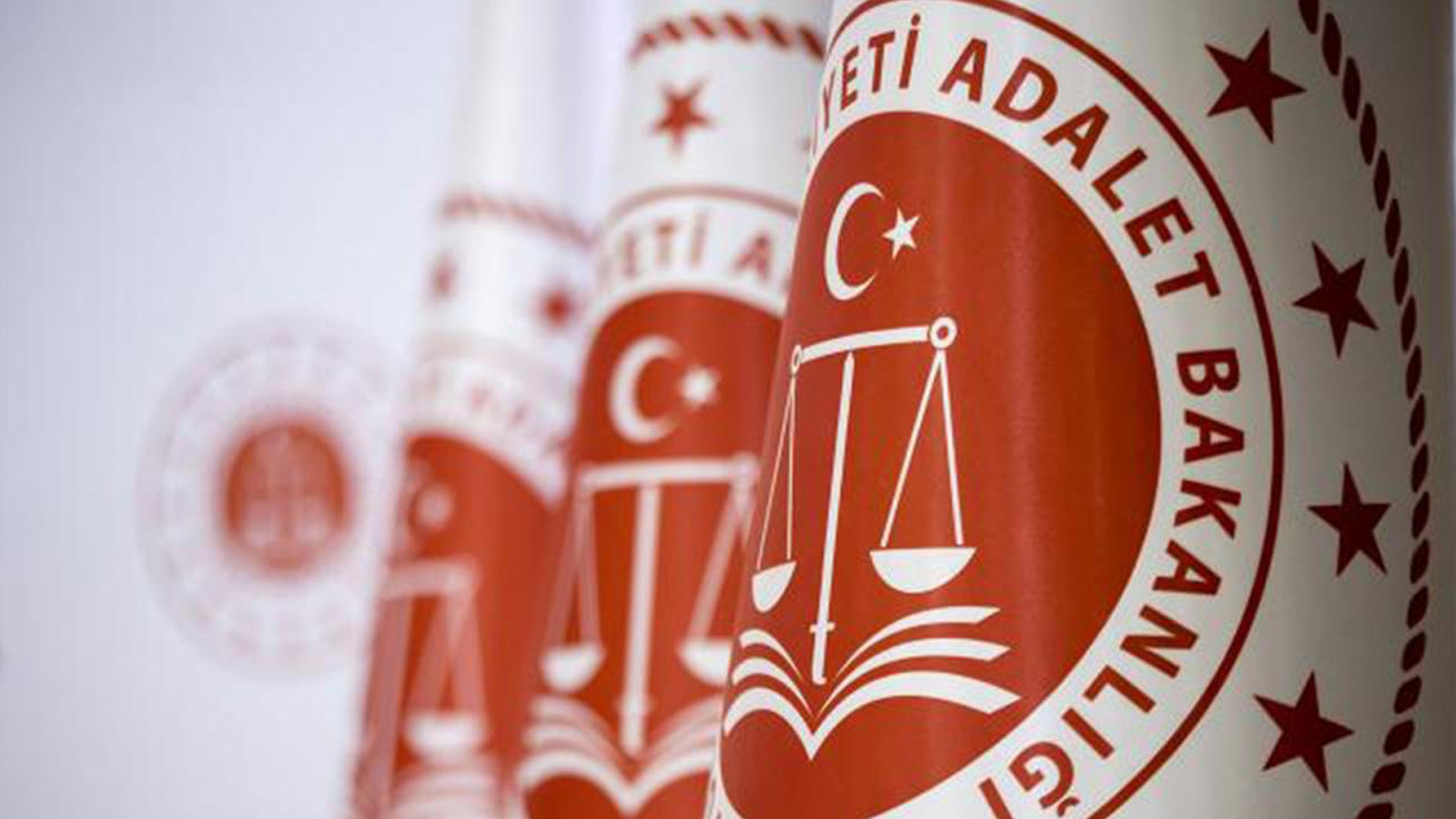 Adalet Bakanlığı 15 bin yeni personel alacak: Başvurular bug