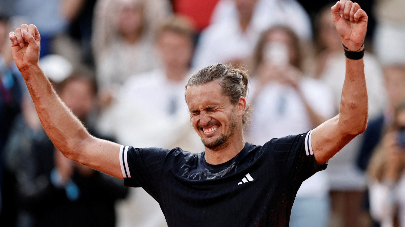 Fransa Açık'ta Alexander Zverev, ilk şampiyonluğunu kazandı