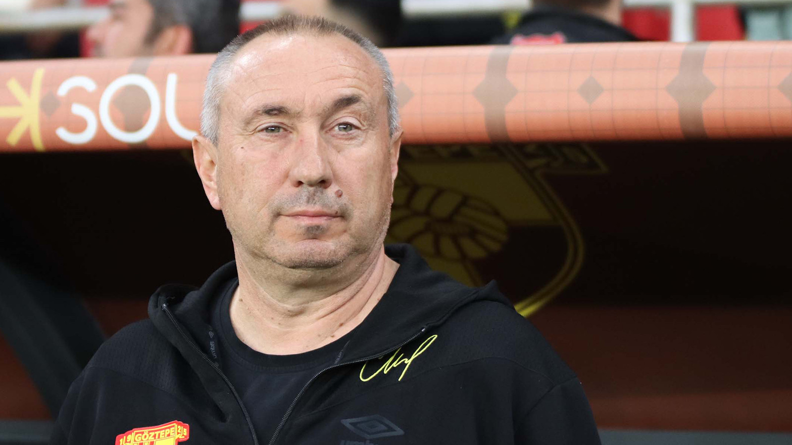 Göztepe Teknik Direktörü Stanimir Stoilov: "Kusursuz değil a
