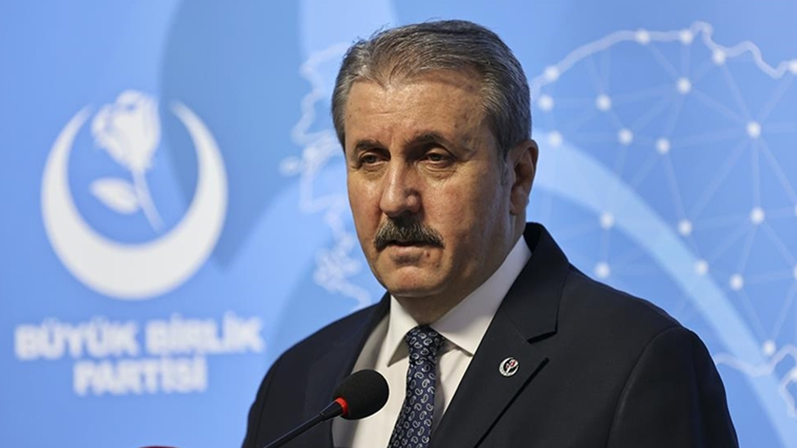 Mustafa Destici yeniden BBP Genel Başkanlığına seçildi
