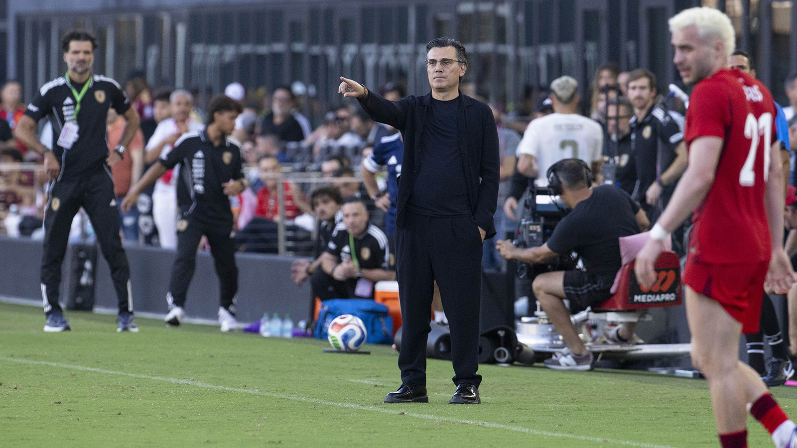Vincenzo Montella'dan sakatlık açıklaması: "Riske girmek ist