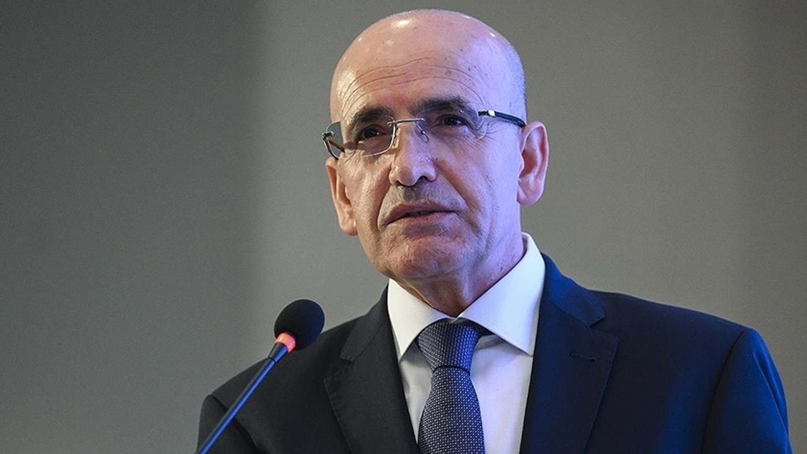 Bakan Şimşek'ten akaryakıt fiyatlarıyla ilgili açı