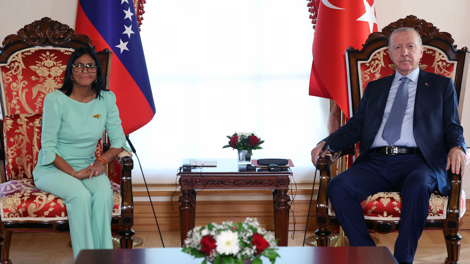 Cumhurbaşkanı Erdoğan ve Venezuela ile Ticaret Hedefleri Masaya Yatırıldı