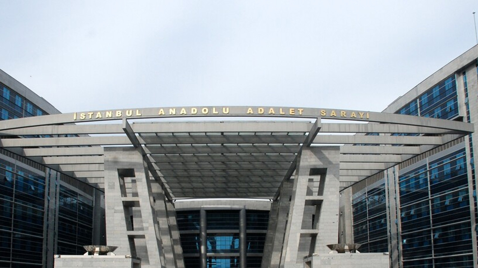 İstanbul merkezli "şike" operasyonunda yakalanan 82 şüpheli 