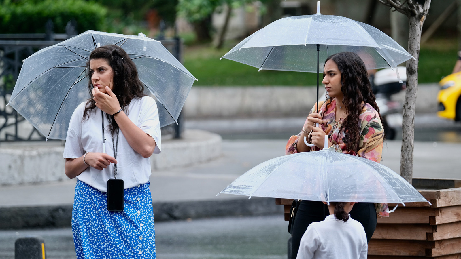Meteoroloji'den Uyarı: Çarşamba Günü Sağanak ve Yüksek Sıcaklık Bekleniyor