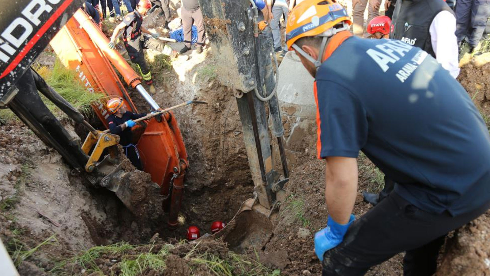 Kastamonu'da Toprak Altında Kalan İşçi Hayatını Kaybetti