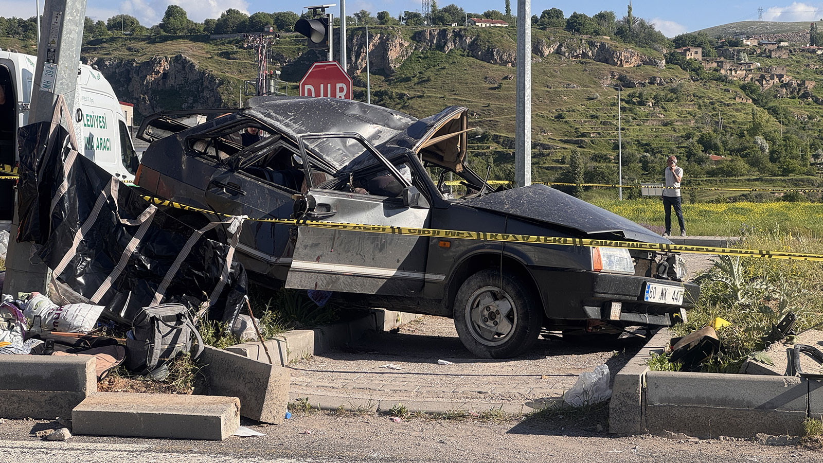 Kayseri'de feci kaza! 2 araç çarpıştı: 3 kişi öldü, 5 kişi y