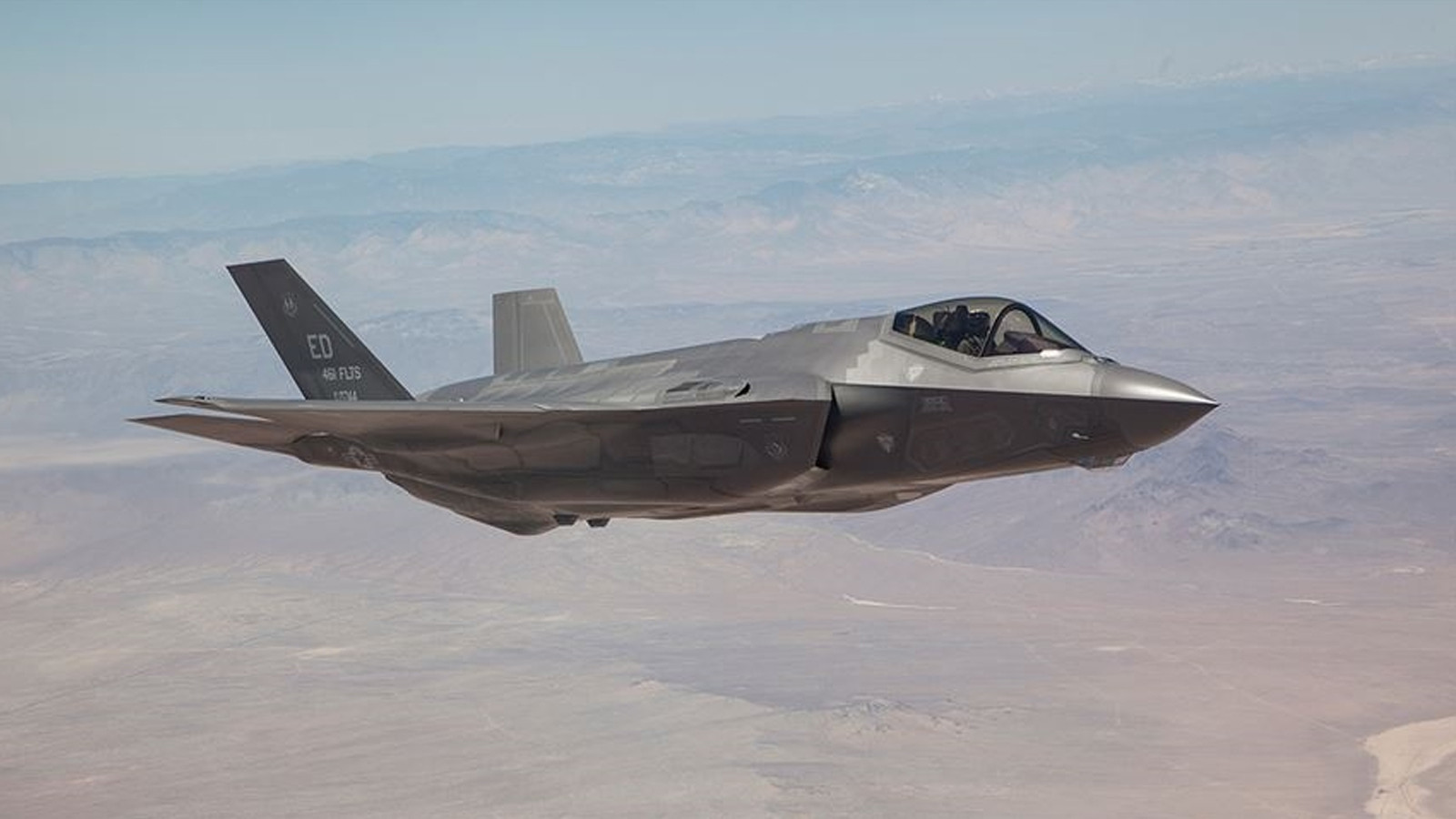 ABD'nin Washington Eyaletinde Savaş Uçağı Kazası