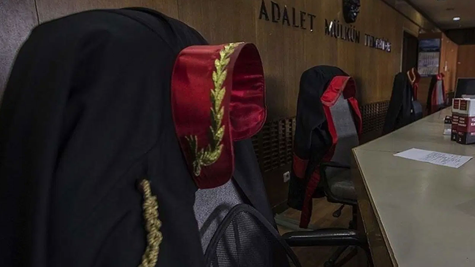 Savcı Ayhan Uyumaz Adliye Binasında Kalp Krizi Geçirerek Vefat Etti