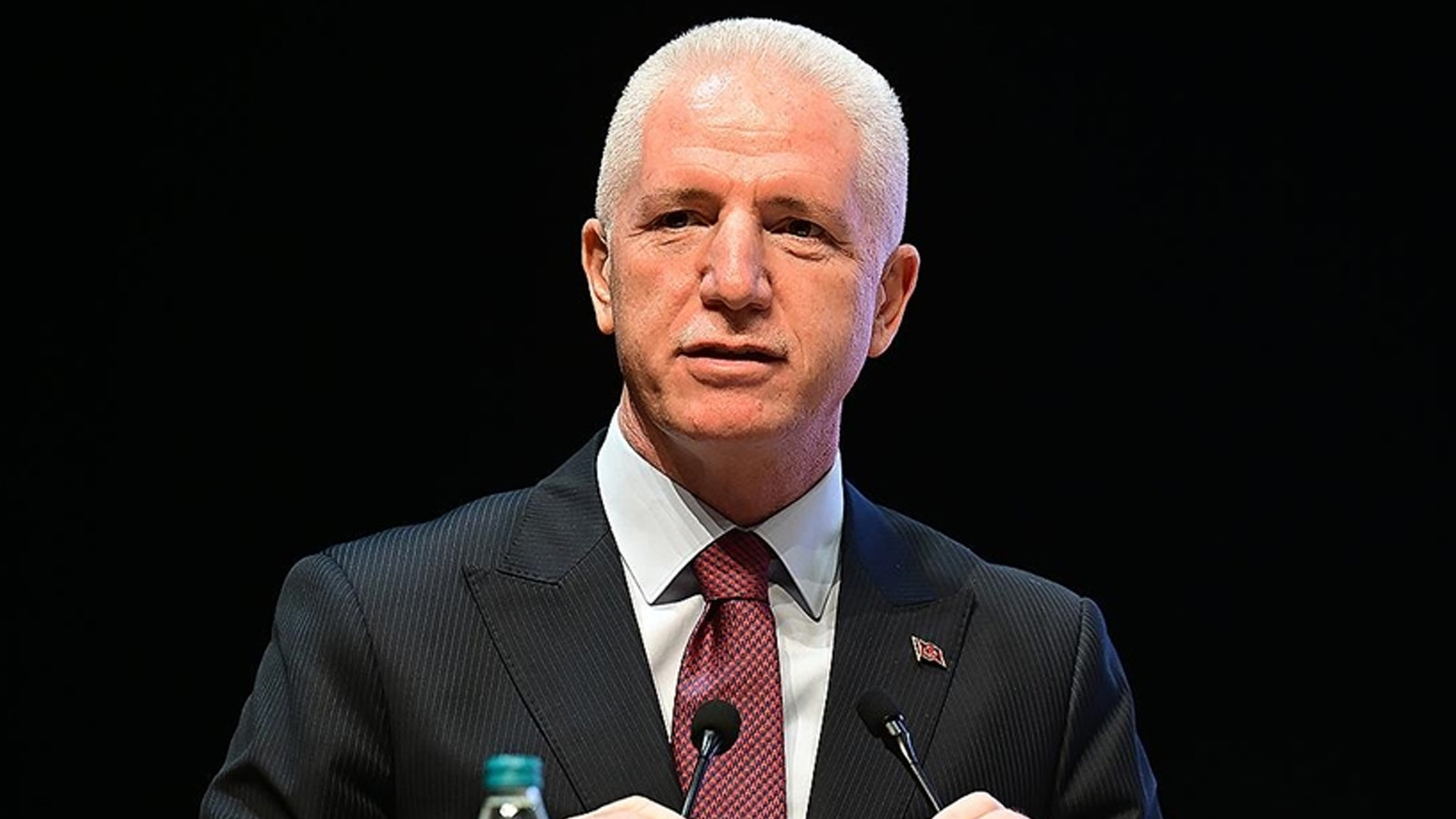 İstanbul Valisi Gül'den Milli Maç Öncesi YKS İçin Kritik Uyarı
