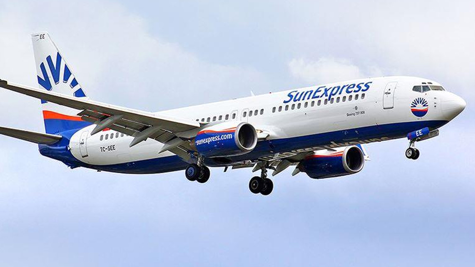 SunExpress Uçağında İniş Takımı Arızası Korkuttu