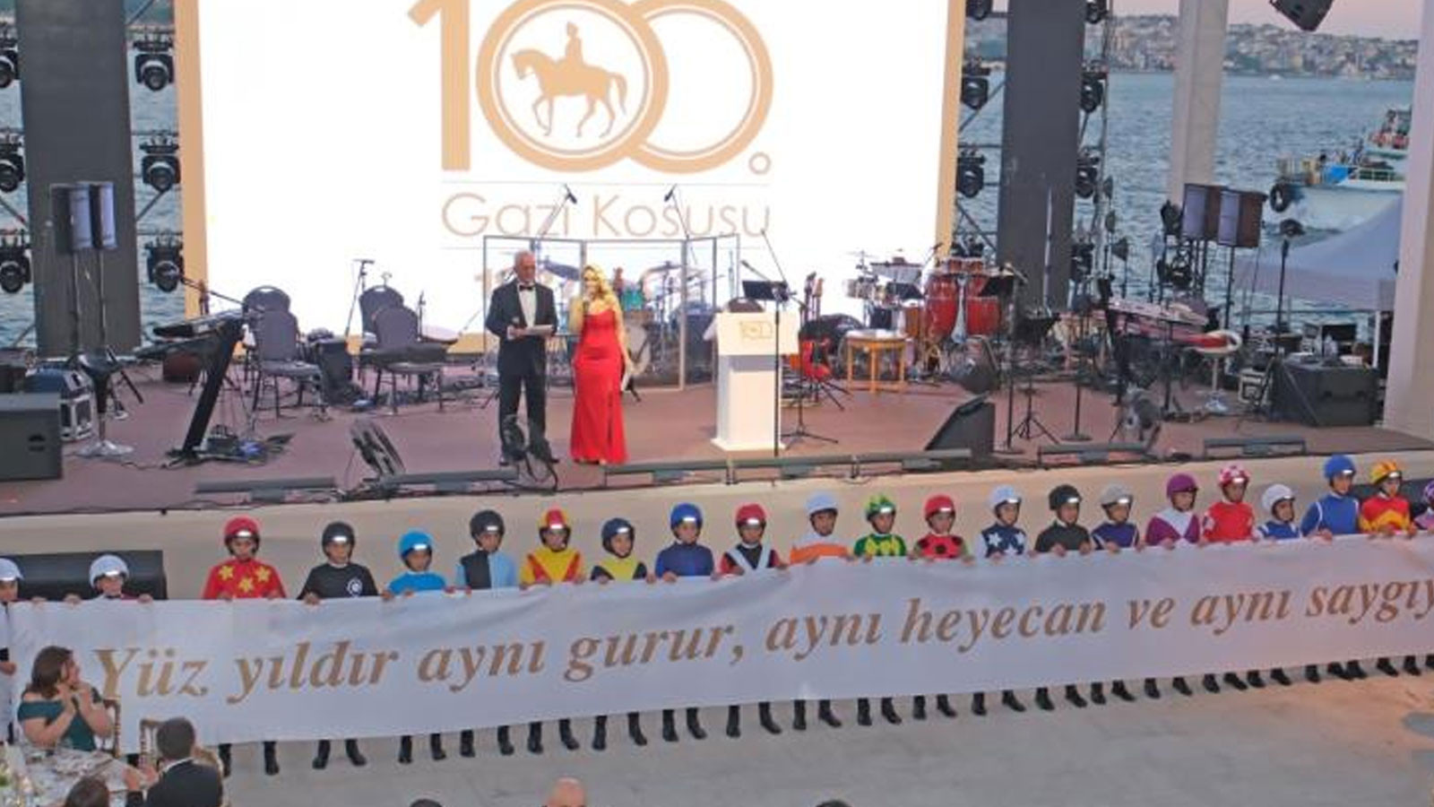 100. Gazi Koşusu Resepsiyonu'nda Coşkulu Kutlama